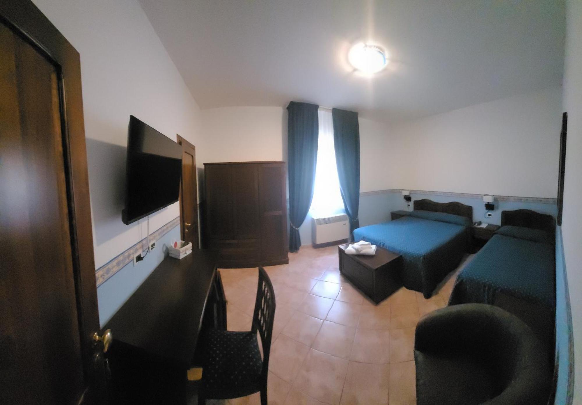 Hotel Eden Sul Lago Больсена Экстерьер фото