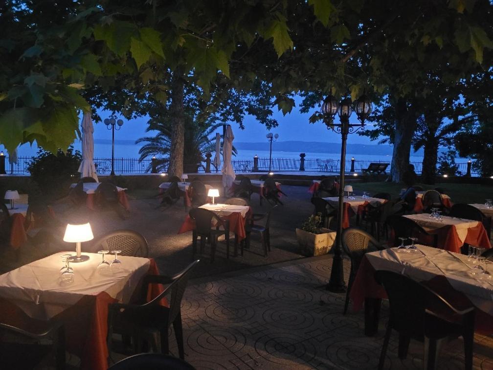 Hotel Eden Sul Lago Больсена Экстерьер фото