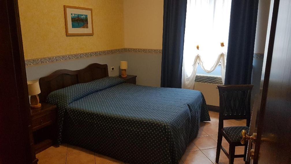 Hotel Eden Sul Lago Больсена Экстерьер фото